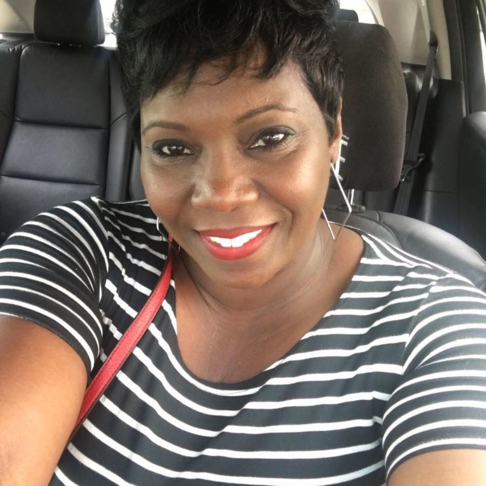 Meet your Posher, Cheri